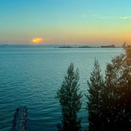 Mutiara Melaka Beach Resort Condominium,Pantai Puteri Melaka מראה חיצוני תמונה